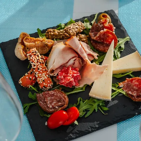 Naxos Superior Vila Kastrákion