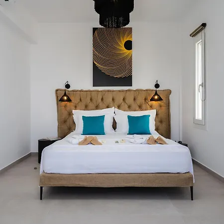 Villa Naxos Superior *
