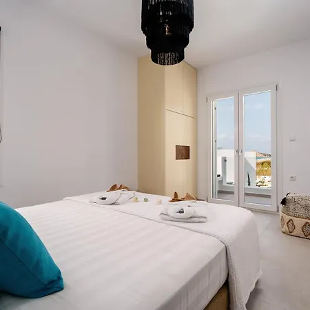 Naxos Superior Villa *