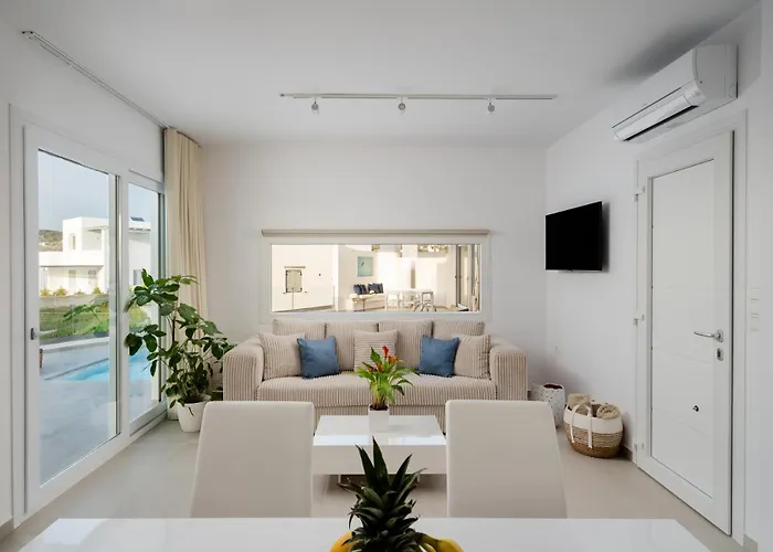 Villa Naxos Superior