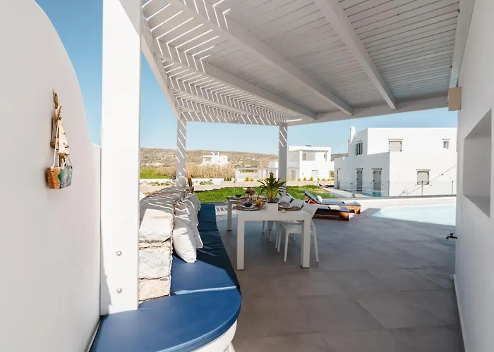 Naxos Superior Villa Kastrákion